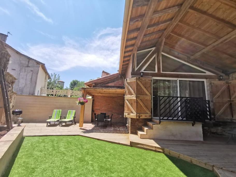 Gite Le Jardin Secret Et Gite Au Temps Suspendu Montpezat  Exterior foto